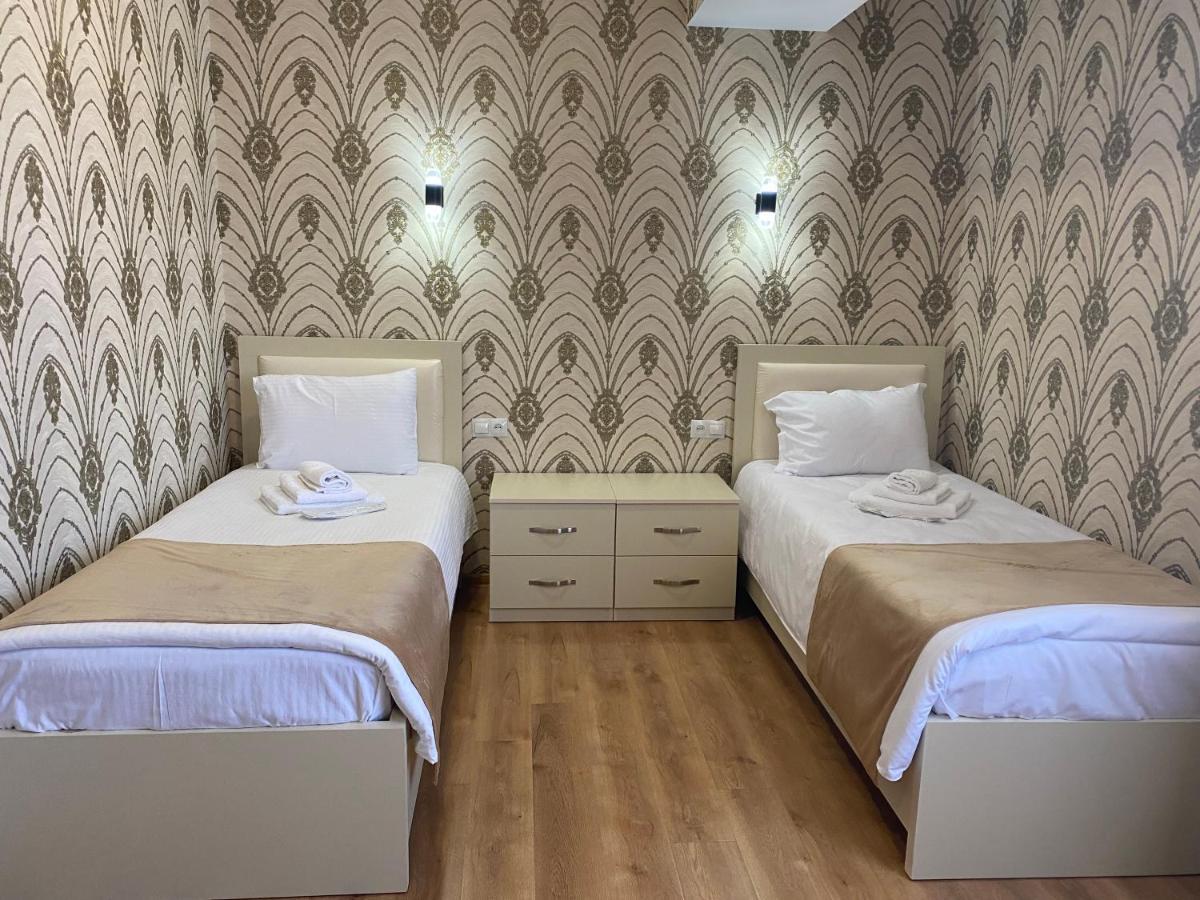 Hotel Sharl Ninotsminda Buitenkant foto