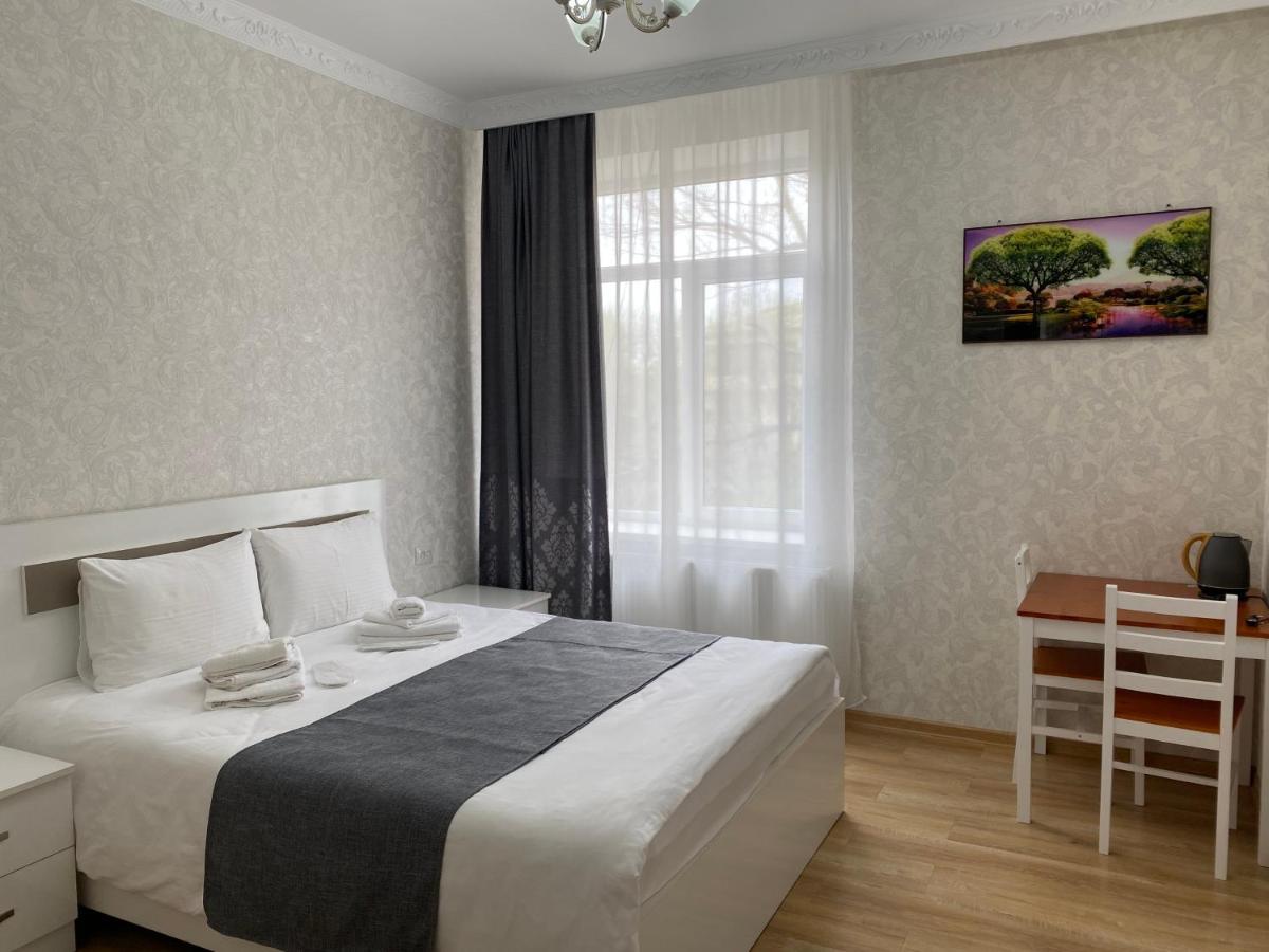 Hotel Sharl Ninotsminda Buitenkant foto
